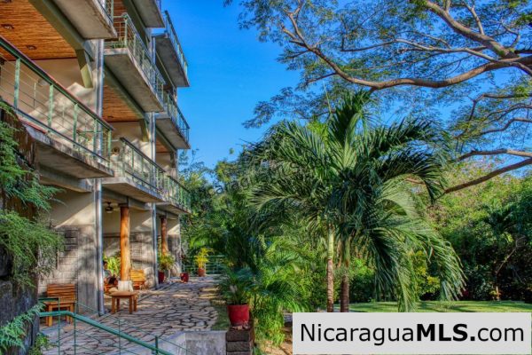 Talanguera Townhomes #101 Studio Apartment - Image 18