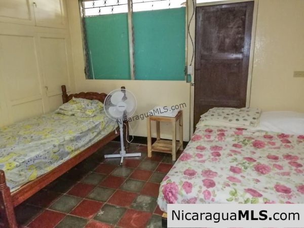 The Old School Hostal Sleeps 19 - Image 23