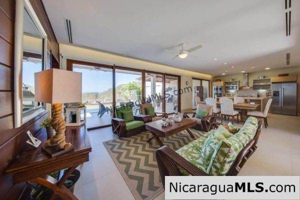 Villa 8 Verdemar, a luxurious two-story, 4-bedroom villa with an annex bungalow at the Guacalito Island Resort. Tola, Nicaragua. - Image 8