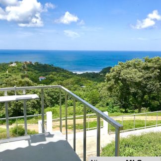 Ocean view studio overlooking Playa Maderas