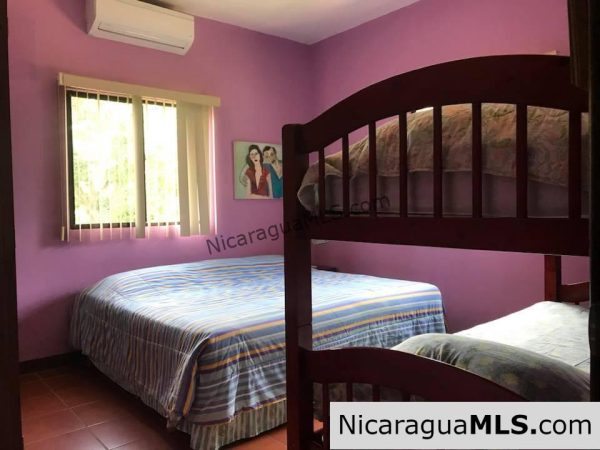 Beach Front House in Playa Marsella - Image 14