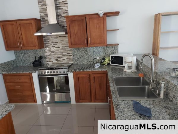 For Rent Beautiful 3Beds 3Baths House in Little Bavaria - Image 14