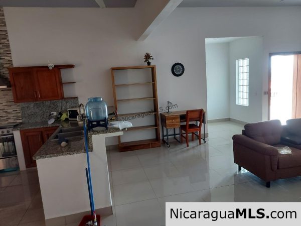 For Rent Beautiful 3Beds 3Baths House in Little Bavaria - Image 8