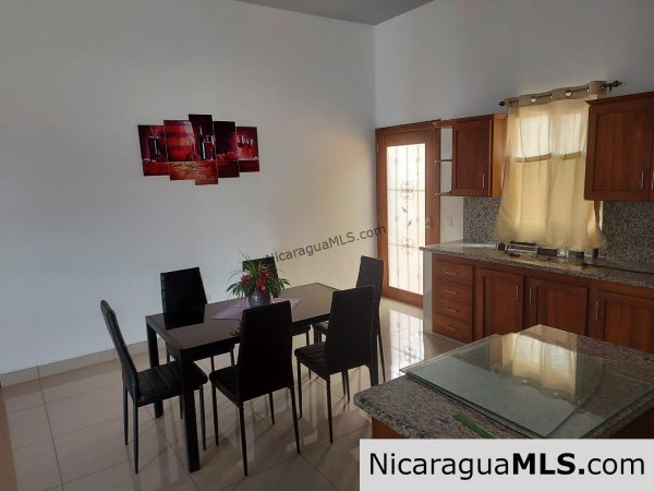 For Rent Beautiful 3Beds 3Baths House in Little Bavaria - Image 11
