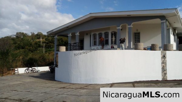 For Rent Beautiful 3Beds 3Baths House in Little Bavaria - Image 2