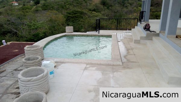 For Rent Beautiful 3Beds 3Baths House in Little Bavaria - Image 5