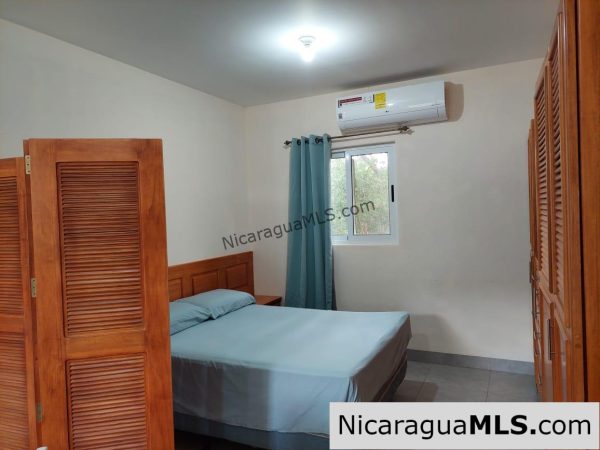 Beautiful Studio Apartment For Sale in Las Escadas Area - Image 4