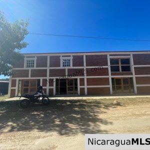 Newly Built Commercial Space La Chocolata Road