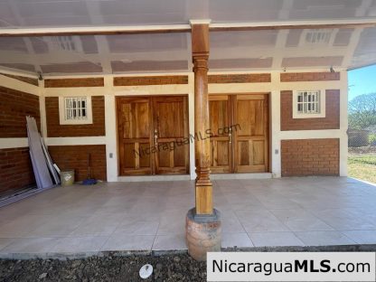 Newly Built Commercial Space La Chocolata Road