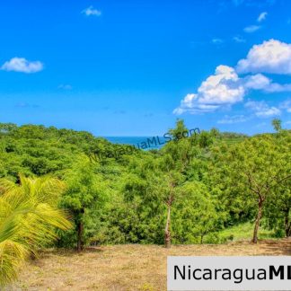 Playa Yankee Oceanview 3 Bedroom Home