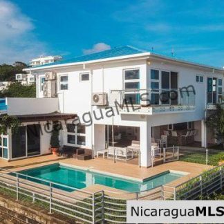Luxurious House With Ocean View in San Juan Del Sur