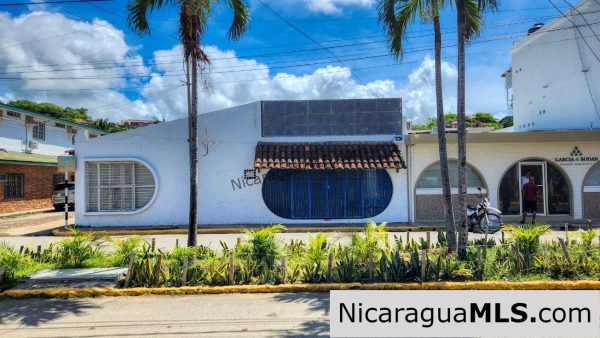 Beachfront Corner In Town Exceptionally Large Commercial Property - Image 2