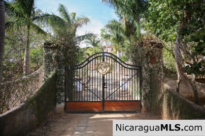 Villa Loma An Oceanview Estate in San Juan Del Sur