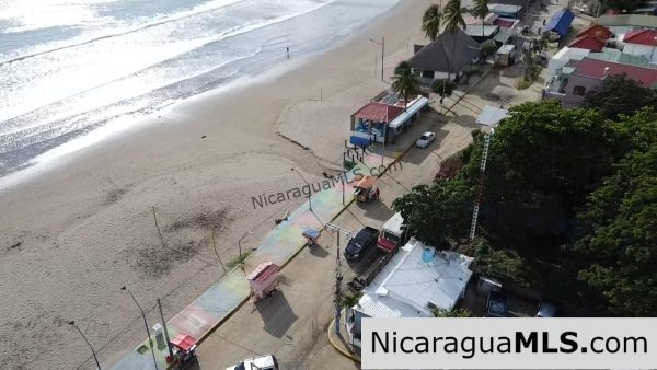 Beachfront Town Property - Image 8