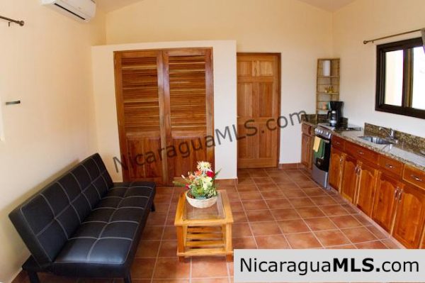 Gorgeous Surf front Hacienda Iguana Home - Image 6