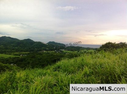 Las Escaleras Lot #2 200 Degree Views from this Hilltop Lot
