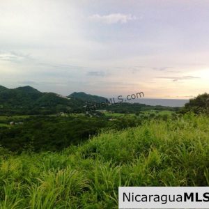 Las Escaleras Lot #2 200 Degree Views from this Hilltop Lot