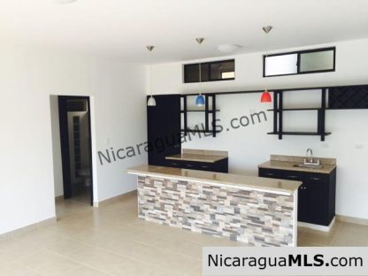 2 Bedroom House with Shared Pool