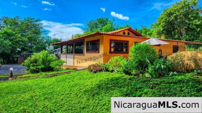 Beautiful Hacienda 2 acres Rivas Ometepe Island