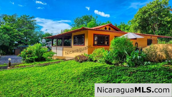 Beautiful Hacienda 2 acres Rivas Ometepe Island - Image 4