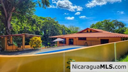 Beautiful Hacienda 2 acres Rivas Ometepe Island