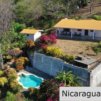 Ocean View Home Walking Distance to Playa Yankee