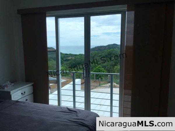 Vista Miramar 3br with Pool - Image 9