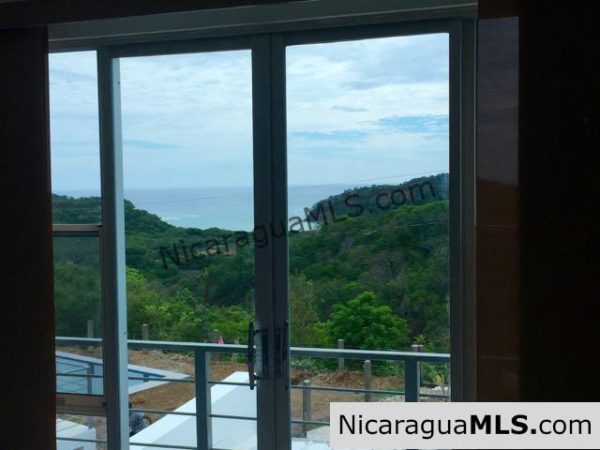 Vista Miramar 3br with Pool - Image 8