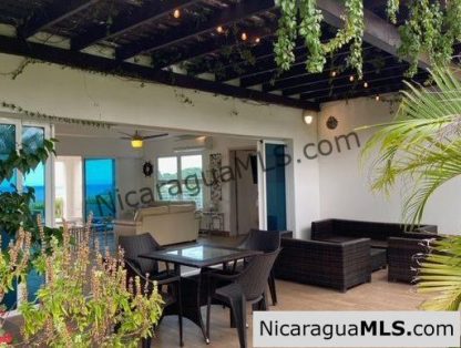 Luxurious House With Ocean View in San Juan Del Sur