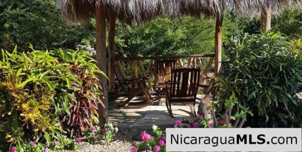 Garden lovers dream house in Lomas de Palermo - Image 8