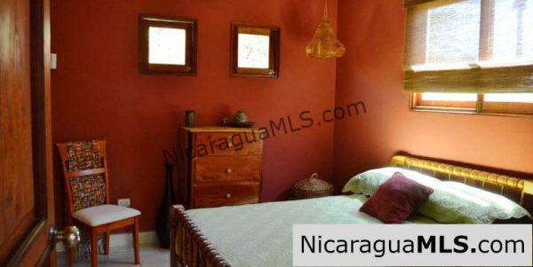 Garden lovers dream house in Lomas de Palermo - Image 9