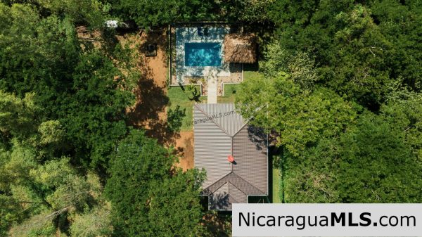 Country house in Bosques del Mar. - Image 2