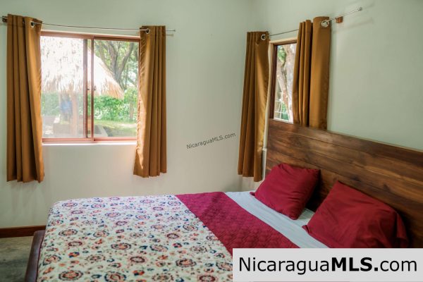 Country house in Bosques del Mar. - Image 12