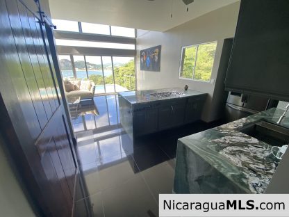 Elegant living with whitewater bay views!