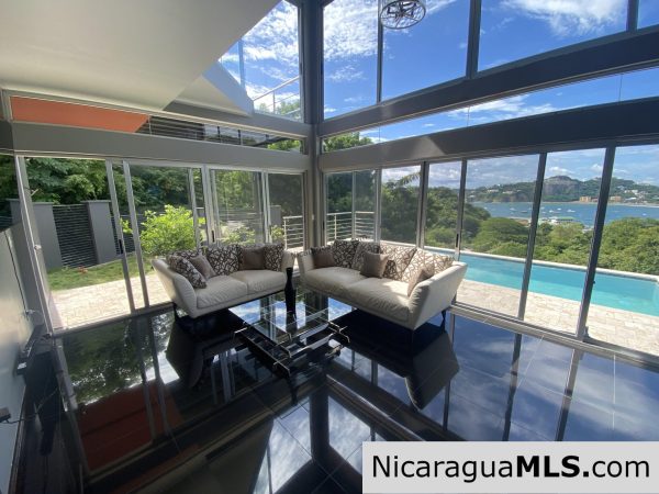 Elegant living with whitewater bay views! - Image 3