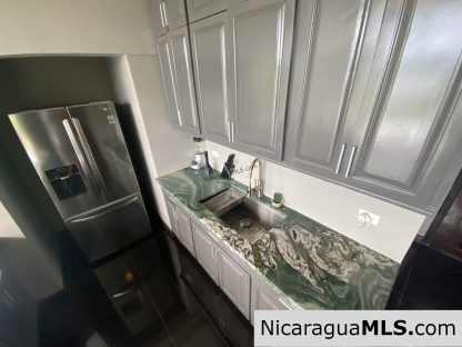 Elegant living with whitewater bay views!
