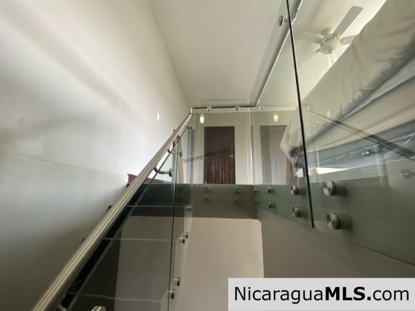 Elegant living with whitewater bay views! - Image 7
