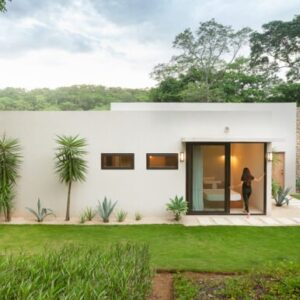 Casa Grillo - Sustainable Luxury on 1.5 Acres
