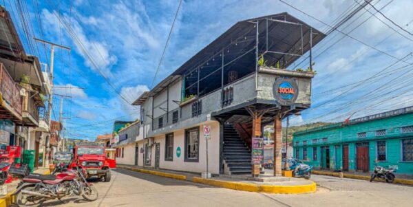 San Juan’s Only Rooftop Bar With Pool - Popular & Profitable!