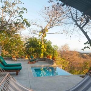 A Luxurious Ocean View Villa in Balcones de Majagual