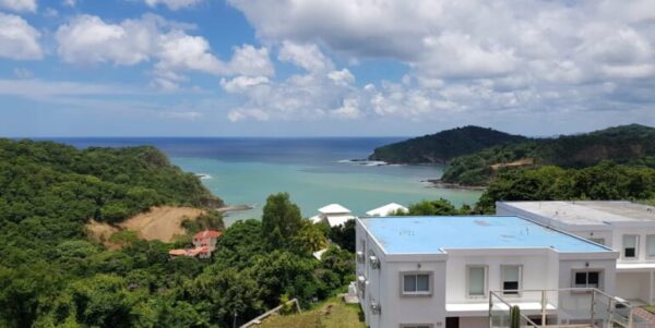 Stunning Renovated Beach House with Panoramic Ocean Views