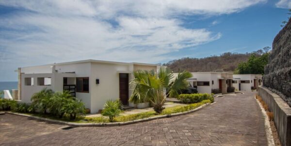 Casa Bahía 5 - Oceanfront Luxury Minutes from San Juan del Sur