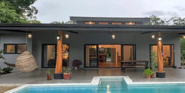 Equestrian Estate with New 3 Bedroom Home & 2 Bedroom Casita - Image 2