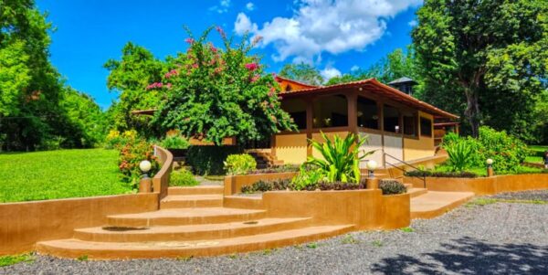 Beautiful Hacienda in Ometepe - Image 2