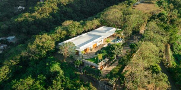 Casa La Bahía, An Oceanview Architectural Delight, San Juan - Image 3