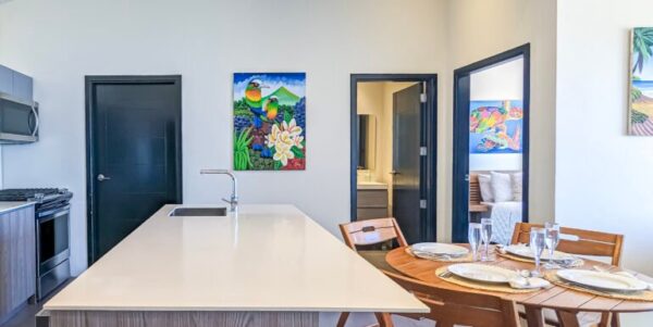 Upscale Ocean View Condo In An Unbeatable Location - Image 6