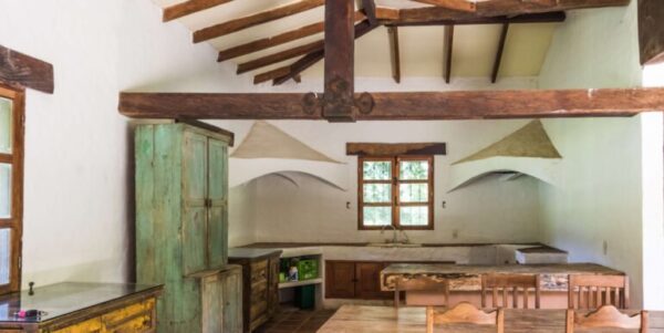 Spanish Traditional Hacienda. On 5 acres - Image 6