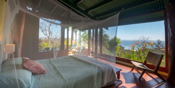 A Luxurious Ocean View Villa in Balcones de Majagual - Image 6