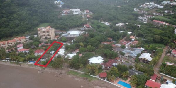 Casa Portobello a Beachfront Home – Renovation Opportunity! - Image 6
