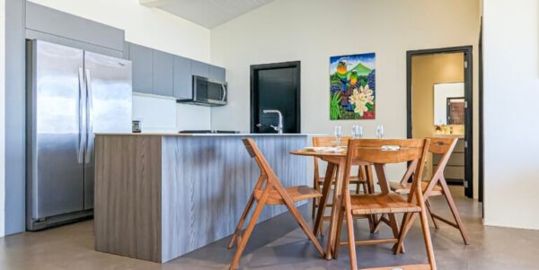 Upscale Ocean View Condo In An Unbeatable Location - Image 7